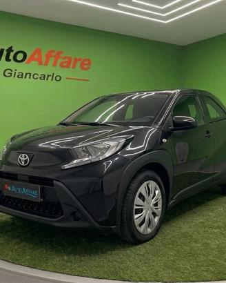 Toyota Aygo Toyota Aygo X Active S-CVT 1.0 72 CV –