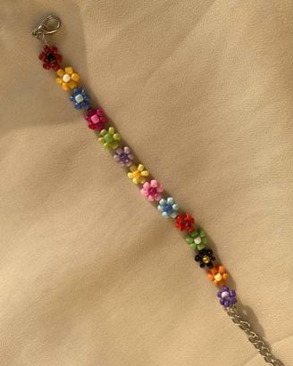 Braccialetto con fiori multicolore 