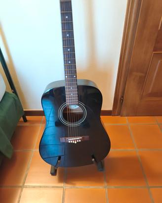 Chitarra acustica Fender con custodia