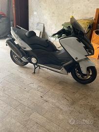 Yamaha T Max 530 - 2014