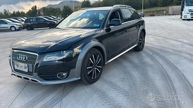 RICAMBI AUDI A4 2.0 2010 CAH - CARROZZERIA,INTERNI