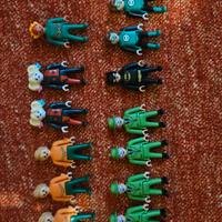 Personaggi Playmobil DC Comics Sorpresine Kinder. 