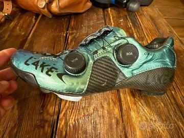 SCARPE LAKE CX403 CHAMELEON GREEN  CARBON  39 WIDE