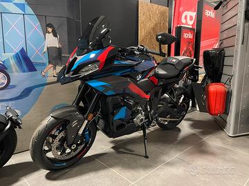 BMW M 1000 XR