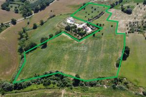 Terreno agricolo in posizione panoramica