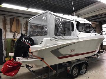 Beneteau Antares 7.80 – 150 CV