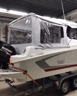 Beneteau Antares 7.80 – 150 CV