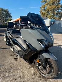 Yamaha TMAX 560 Tech MAX 2021 19.787 km