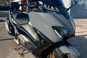Yamaha TMAX 560 Tech MAX 2021 19.787 km
