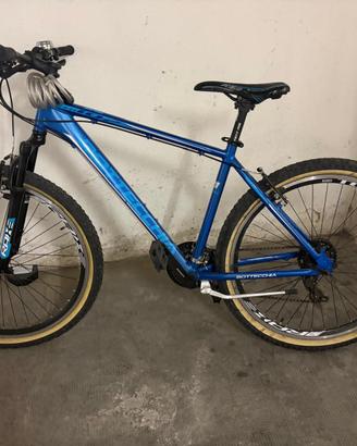 Bici montanbike bottecchia n.27,5