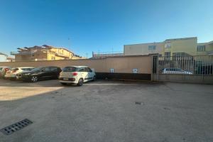 Garage 5 posti auto 72mq