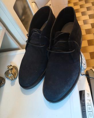  2 paia di scarpe camoscio tipo Clarks