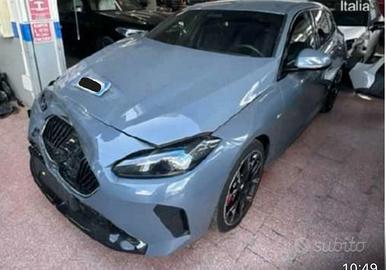 BMW Serie 118 d Msport Incidentata danneggiata
