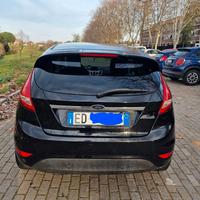 Ford  Fiesta 1.6 Benzina Titanium Individual