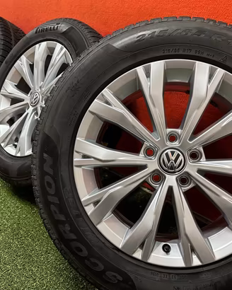Cerchi VW Tiguan Gomme Inver 99% Pirelli 215 65 17