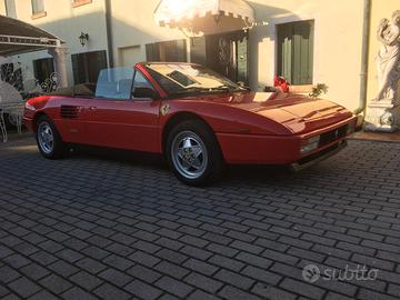 Ferrari mondial cabrio 3.4