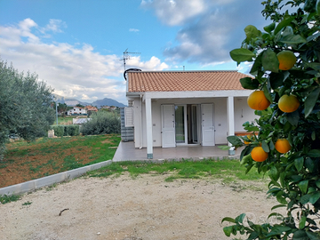 Villetta in campagna a 5 minuti dal mare