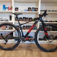 MTB 29 carbonio BMC TeamElite TE01 pronta all'uso