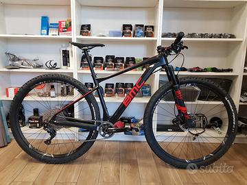 MTB 29 carbonio BMC TeamElite TE01 pronta all'uso