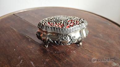 Scatola per gioielli antica