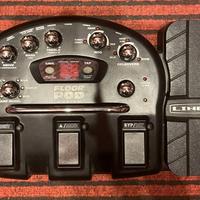 Line 6 Floor Pod Multieffetto per chitarra.