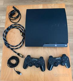 PS3 Slim 250 GB +16 giochi+ controller e cavi