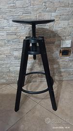 Sgabello modello Dalfred Ikea a vite colore nero 