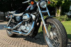 Harley Davidson Sportster 883