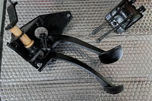 Pedaliera + leve avviamento-aria per Fiat 500 epoc