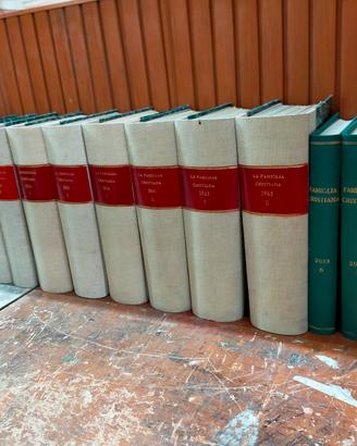Collezione rivista Famiglia Cristiana rilegata 