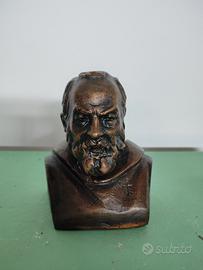 statua in bronzo di Padre Pio. quasi 5 kg 
