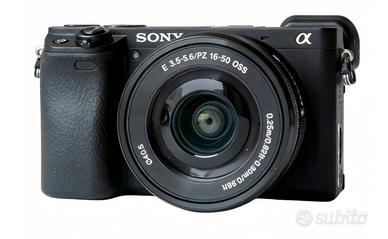 Fotocamera Sony Alpha 6400  obiett. 16-50 nuova