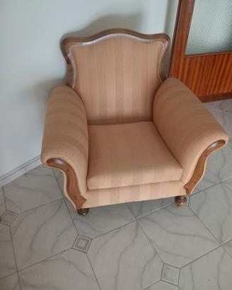poltrona larghezza  cm 89 