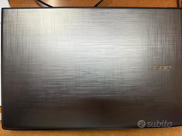 Notebook Acer Aspire E 15 i5 8Gb Ram SSD+HDD 1TB