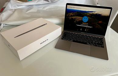 Apple MacBook Air 13" i5 8GB SSD 256GB