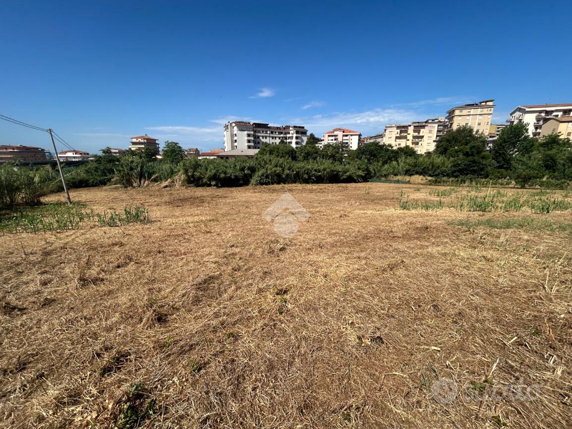 TER. RESIDENZIALE A LAMEZIA TERME - Vista 5