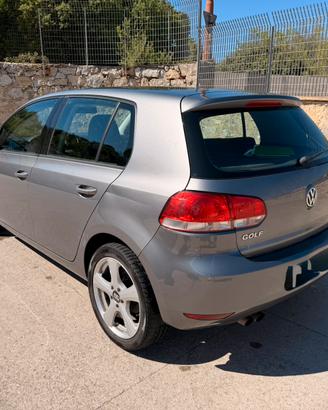 Volkswagen Golf 2.0 TDI DSG Automatica 2010