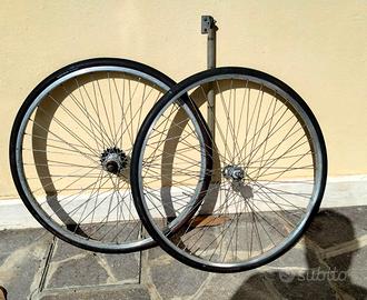 ruote bicicletta vintage gommate Michelin