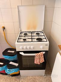 Beko: piastra 4 fuochi