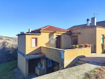 CASA INDIPENDENTE A ATRI