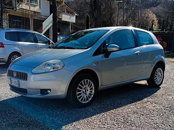 Fiat Grande Punto 1.4 natural power Dynamic