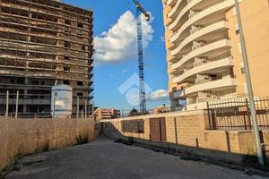 4 LOCALI A POMEZIA