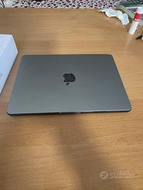 macbook air M2
