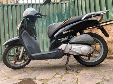 Honda SH 125 2006