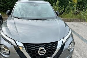 Nissan Juke modello Tekna automatica