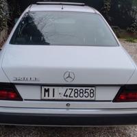 Mercedes 320