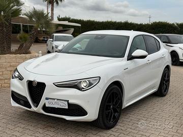 Alfa Stelvio 2.2 Td 210 CV AT8 Q4 Veloce New Model