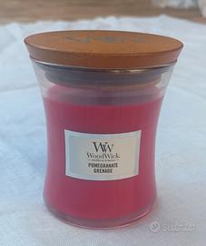 Candela Crimson Berries a clessidra WoodWick