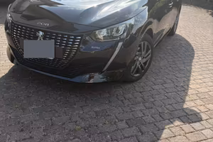 Peugeot 208 - active pack