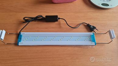 lampada plafoniera LED per acquario Seven Master 